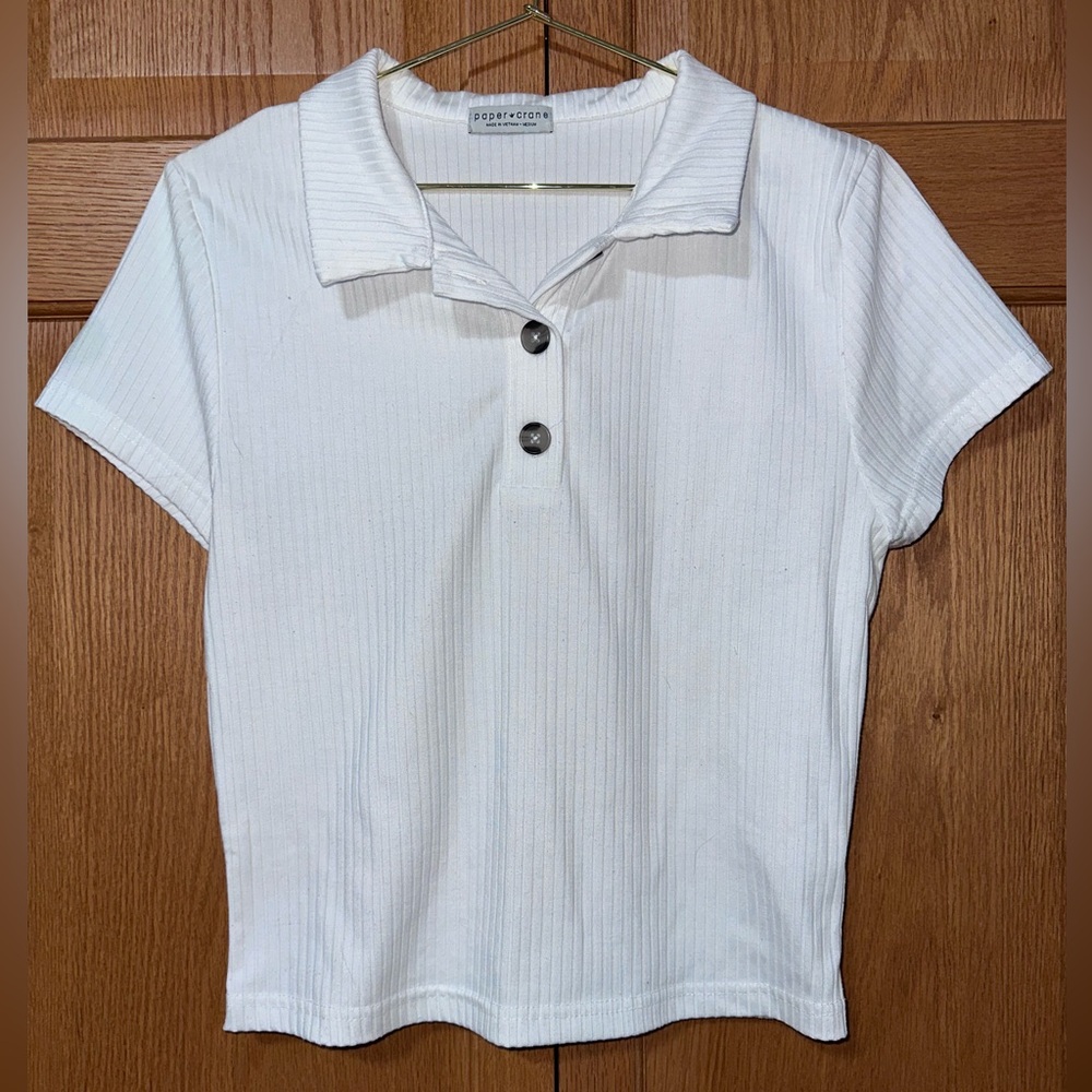 Women’s Tight Collared Top